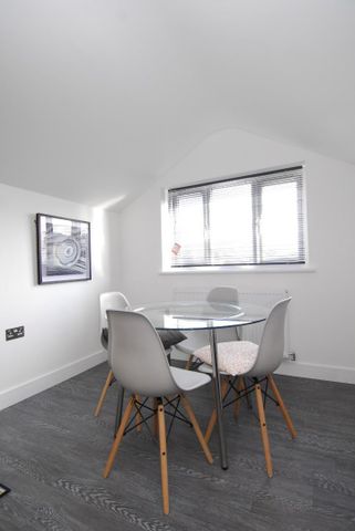 Belgrave Manor, 3 bed apts, Plymouth - Photo 5