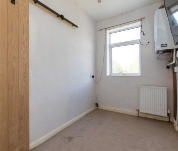 Heaviley Grove, Horwich, BL6 7QG - Photo 2