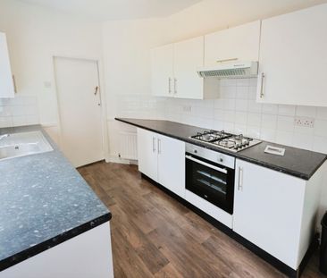 3 bedroom House To Let - Photo 6