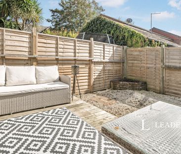 3 bedroom mid-terrace to rent Brookenbee Close, Rustington - Photo 4
