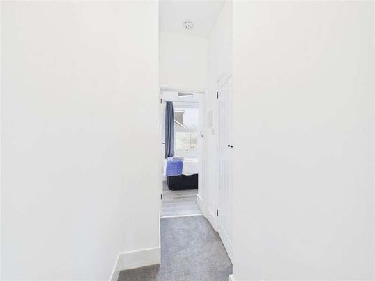 St. Vincents Road, Dartford, DA1 - Photo 1