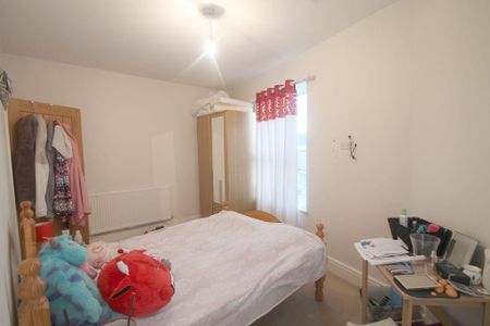 2 bedroom house to rent - Photo 2