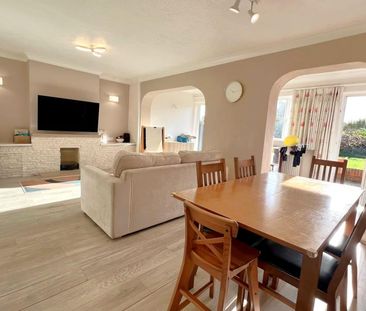 Copthall Way, Addlestone, Surrey, KT15 - Photo 6