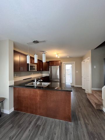 Condo in Blackfalds - Photo 2