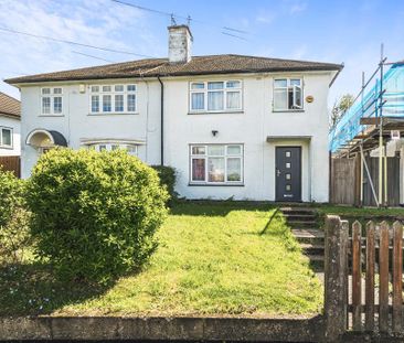 3 bedroom semi-detached house to rent - Photo 5