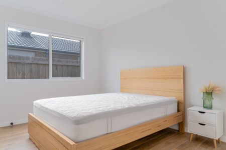 Thinking of selling? Contact our agent - Photo 4