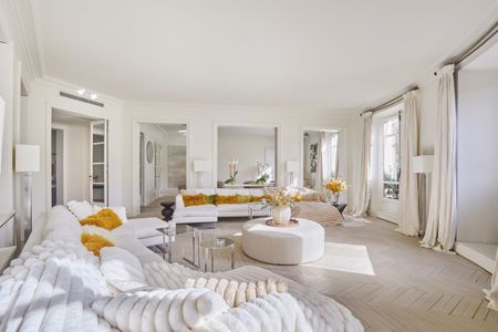 Location- Appartement meublé- Paris 75016- 4 chambres- 317m²- Foch-Chaillot - Photo 4