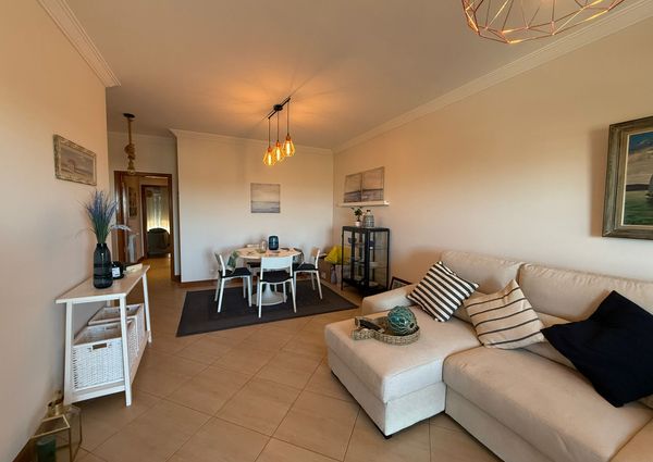 T2 na 1º linha da Praia da Barra com terraço vista mar!