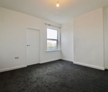 Belsize Avenue, Woodston, Peterborough - Photo 4