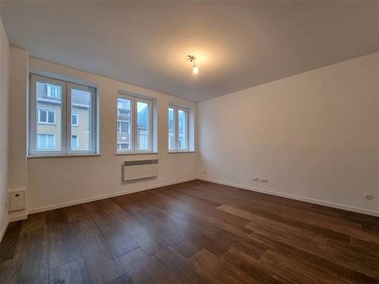 Appartement te huur - Foto 1
