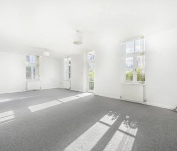 Fleming Way, Exeter, Devon, EX2 - Photo 4