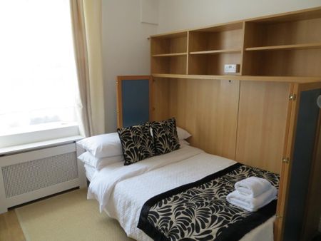 Flat 109 Fulham Palace Road, Fulham W6 9HH - Photo 3