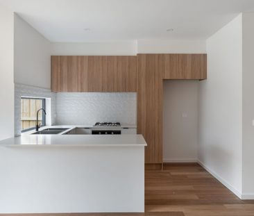 1 Year Old townhouse - Photo 6