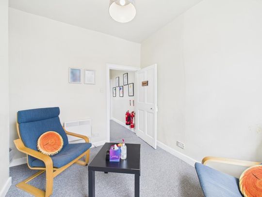 Duplex to rent - Photo 1