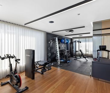 Elegance and Luxury in Everton Park - Photo 4