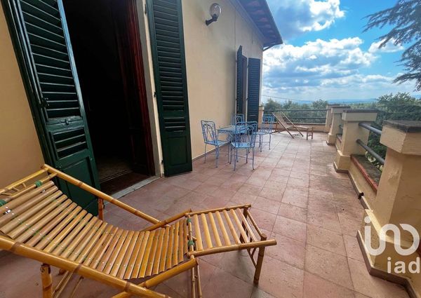 Via San Martino Altoreggi, Figline e Incisa Valdarno, Tuscany 50063