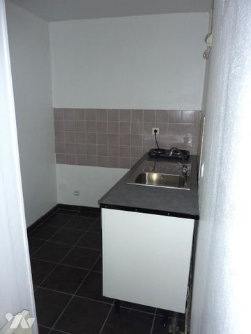 Location Appartement à Rouen (Rive Droite) - Photo 4