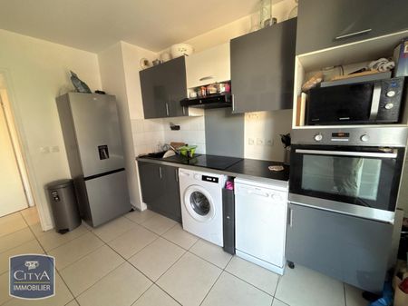 Location Appartement 4 pièces 83m² BORDEAUX 33300 - Photo 5