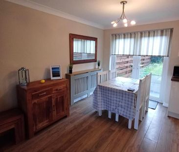 3 bed semi-detached house for rent in Livingston - Photo 3