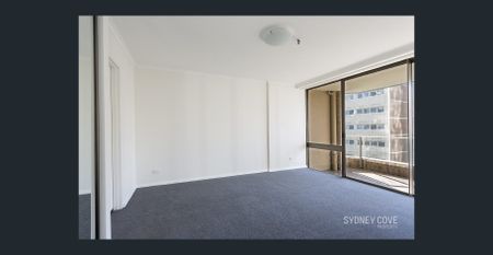 CENTRALLY LOCATED | Unfurnished - Photo 4