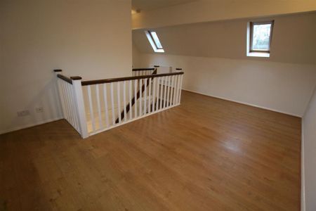 1 bedroom detached house to rent - Photo 5