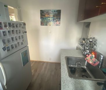 For Lease - 28 Springhurst Avenue Unit# 1, Toronto, Ontario - Photo 3