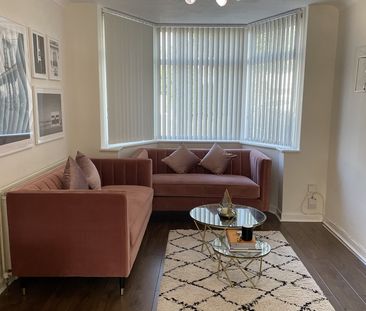 3 Bed Semi-Detached House, Millington Road, B36 - Photo 6