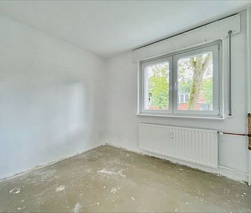 Geräumige 2,5-Zi.-Wohnung mit Balkon! - Foto 5