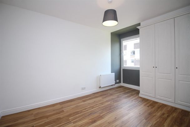 3 Bedroom Flat To Let - Photo 1