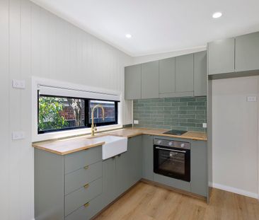 Brand New One Bedroom Plus Loft Granny Flat with Private Deck - Photo 3