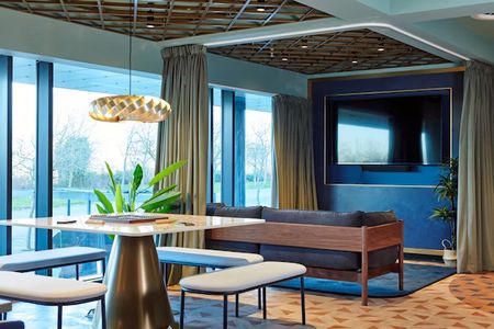 3 bedroom apartment - Photo 2