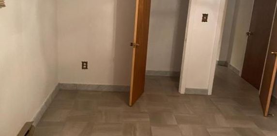 Grand 2 1/2 propre à louer dans Saint-Léonard - Photo 2