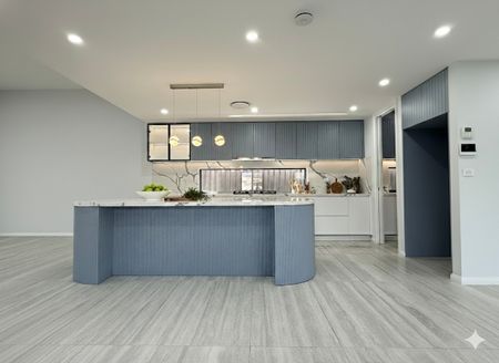 Brand New Luxury 5-Bedroom Double Storey Home! - Photo 4