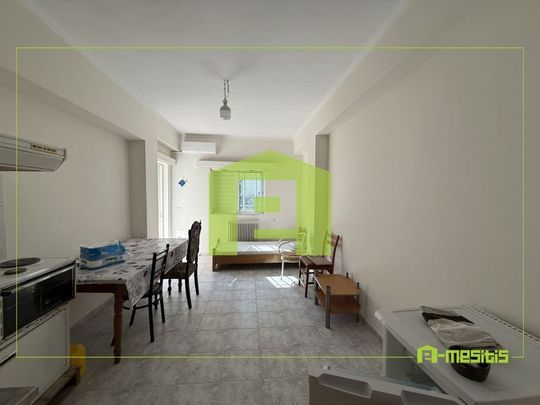Studio/Γκαρσονιέρα για ενοικίαση Κέντρο (Ρίο) - Photo 1
