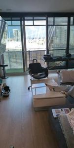 Furnished 2 bedroom apartment available now - Photo 3