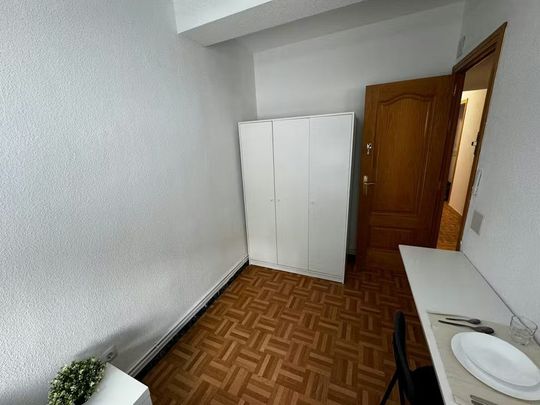 Calle Alejandro Sánchez, Madrid, Community of Madrid 28019 - Photo 1