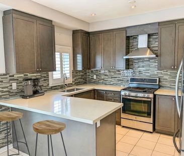 For Lease - 866 Francine Crescent, Mississauga, Ontario - Photo 6