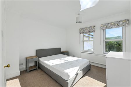 Boat Lane, NG14 - Photo 4