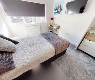 1 bedroom in a house share to rent - Photo 5