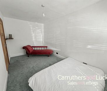 4 bedroom detached bungalow to rent - Photo 6
