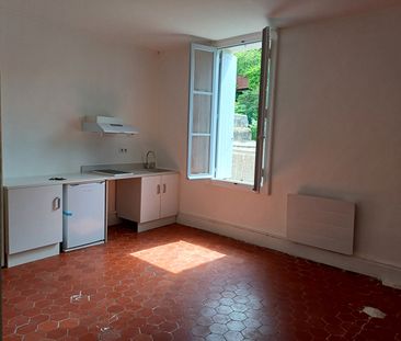 Location appartement 2 pièces, Sète - Photo 4
