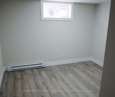 For Lease - 1072 Jalna Boulevard, London South, Ontario - Photo 5