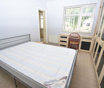 4 bedroom house to rent - Photo 1