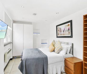 Studio Flat, Gloucester Place, NW1 - Photo 5