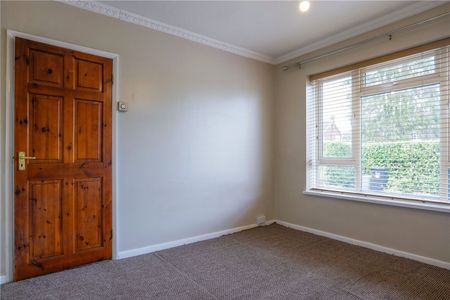 Nightingale Road, Woodley, Reading, Berkshire, RG5 - Photo 4