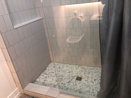 101 Rue Peel, Montréal (Le Sud-Ouest), QC H3C - Photo 2