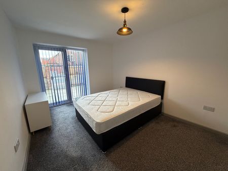 2 bedroom apartment to rent - Photo 4