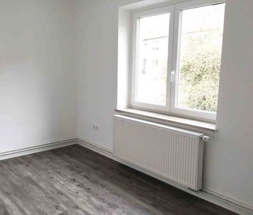 3-Zimmer-Wohnung mit Tageslichtbad und Balkon - Foto 1
