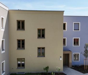 Neubau-Erstbezug! Hochwertige 4-Zimmer-Wohnung mit Loggia! - Foto 2