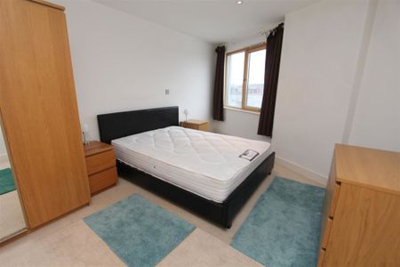 Mcclintock House, Leeds City Centre, LS10 1LP - Photo 4